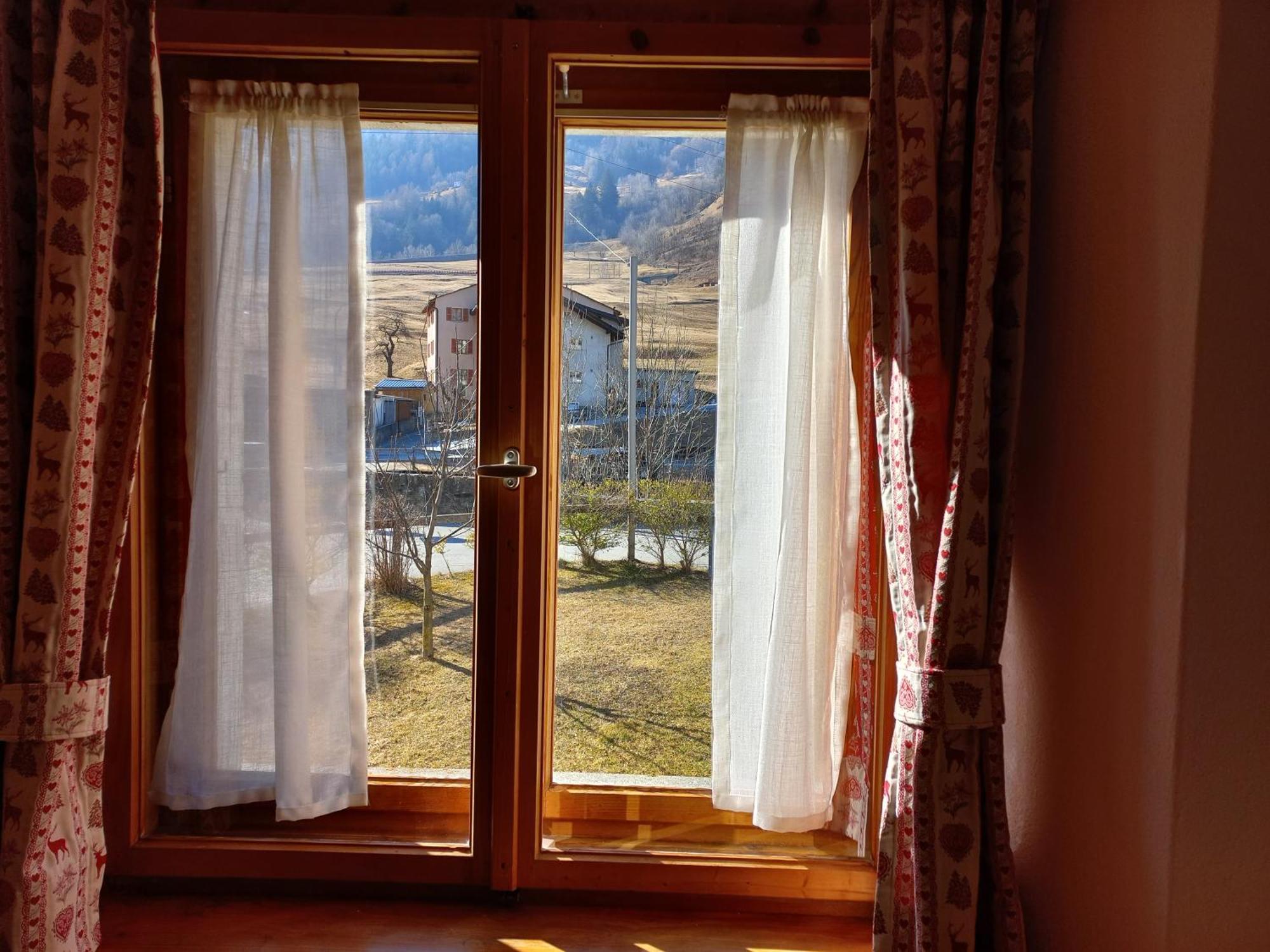 Casa Vacanza Ponte Aino Поскиаво Екстериор снимка