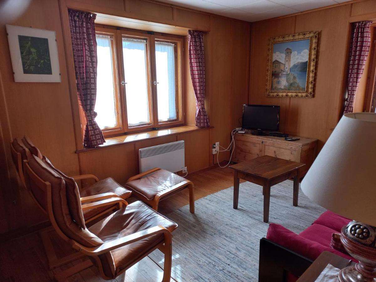 Casa Vacanza Ponte Aino Поскиаво Екстериор снимка